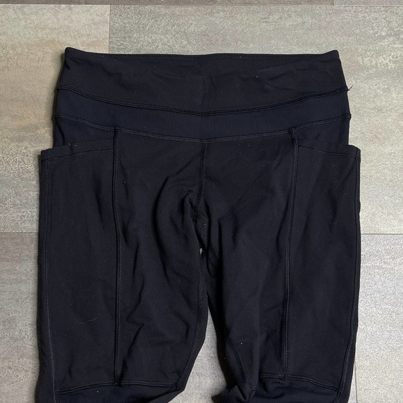 SOLD Lululemon Leggings Size 8 - Picture 2 of 6